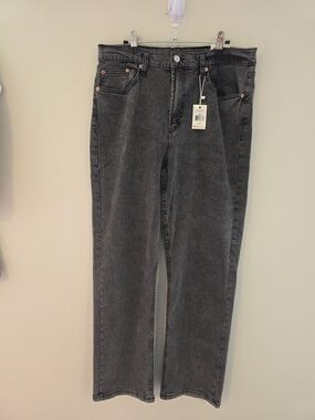 Dex dylan High Rise Relaxed Straight Leg Jeans in Washed Black